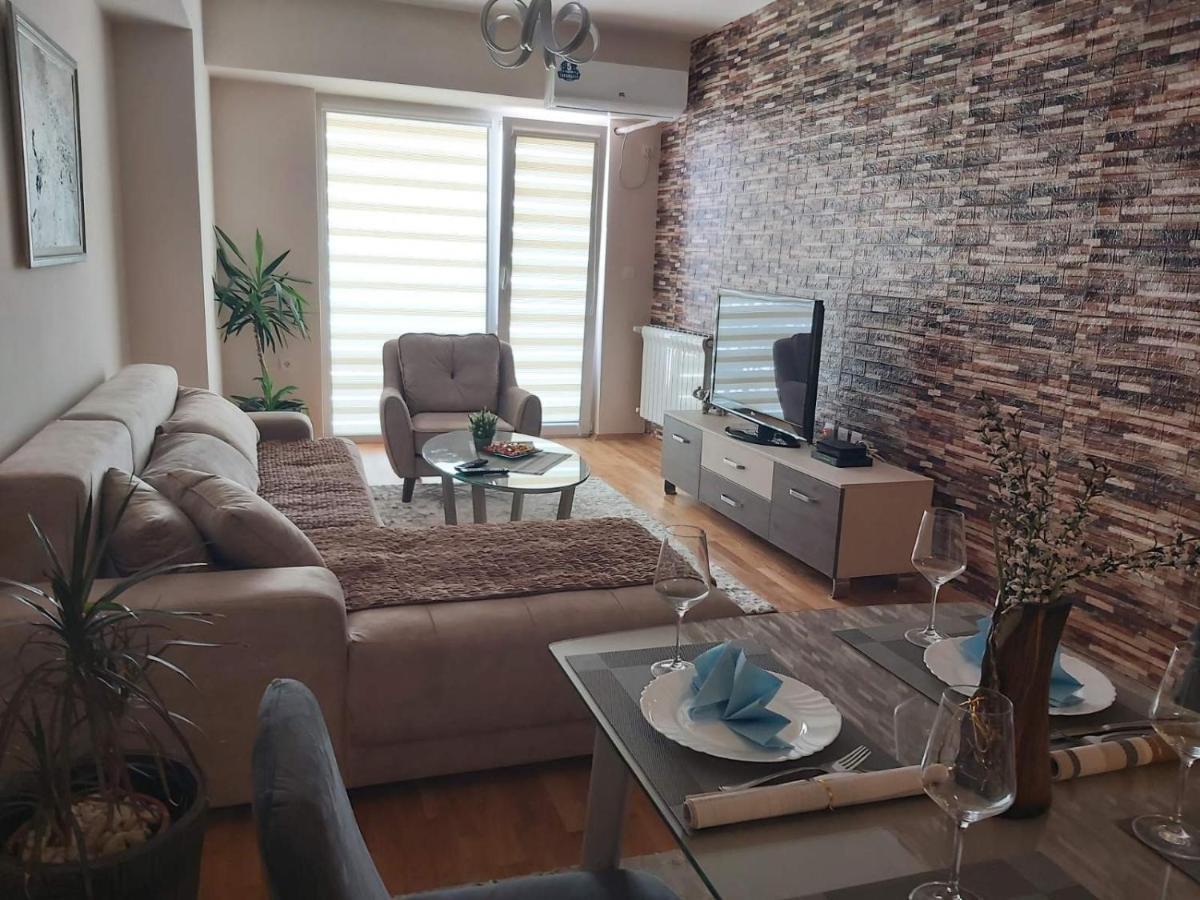 Mitreski Impeksel 2 Self Check-In Luxury Apartment Üsküp Dış mekan fotoğraf